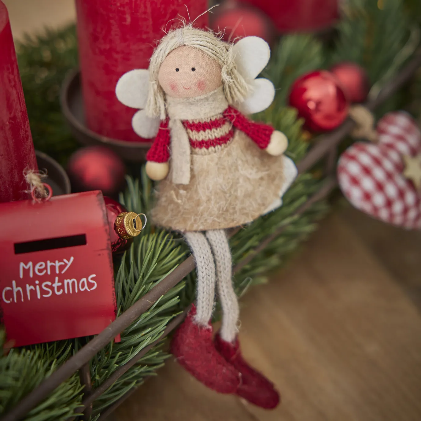 Anhänger Engel, Pulli/rot, 16 Cm